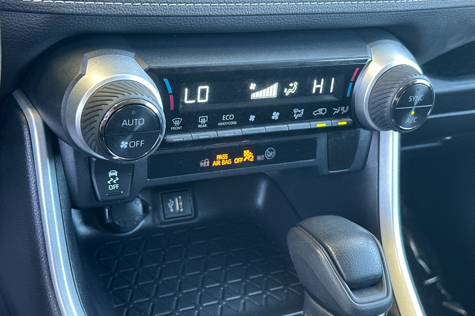 Certified Used 2024 Ice Cap Toyota Hybrid LE image 19