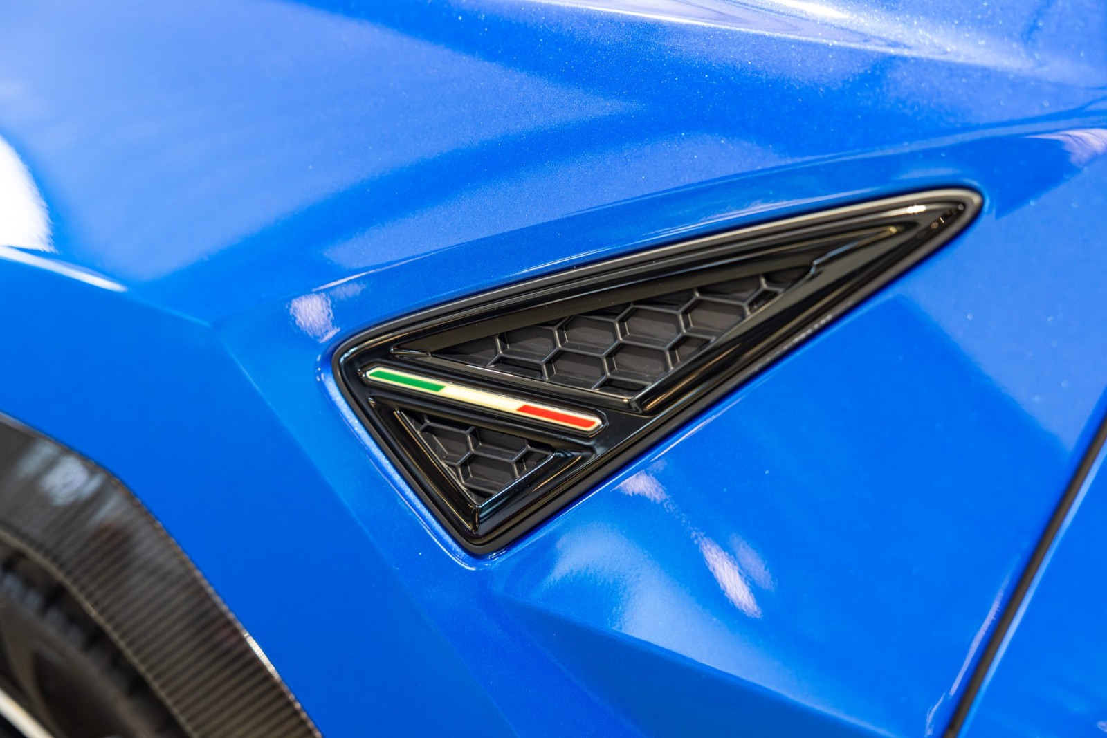 Used Car 2024 Lamborghini Urus  Performante For Sale Under $320,000 In Boerne, Texas