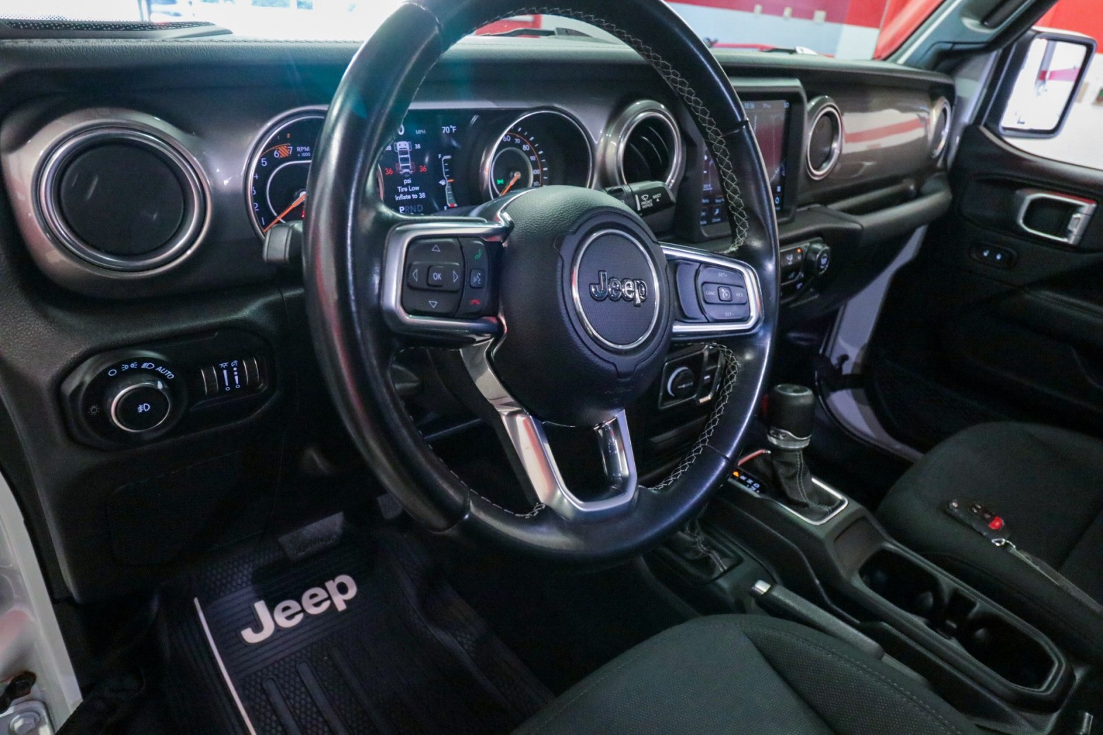 Used Car 2020 Jeep Wrangler Unlimited  Sahara For Sale Under $35,000 In Austin, Texas