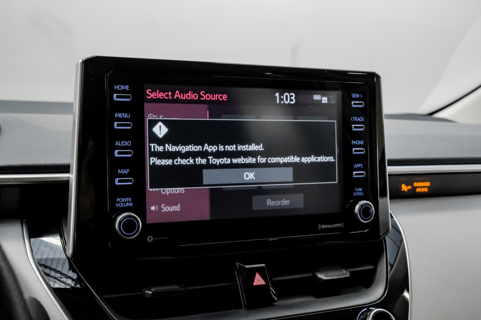 2021 Toyota Corolla LE Apple Carplay Dynamic Radar Toyota Safety Sense 28