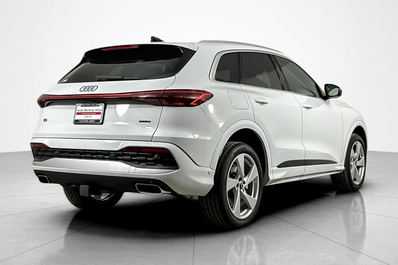 New 2025 Glacier White Metallic Audi Premium Plus 2.0 TFSI quattro image 6