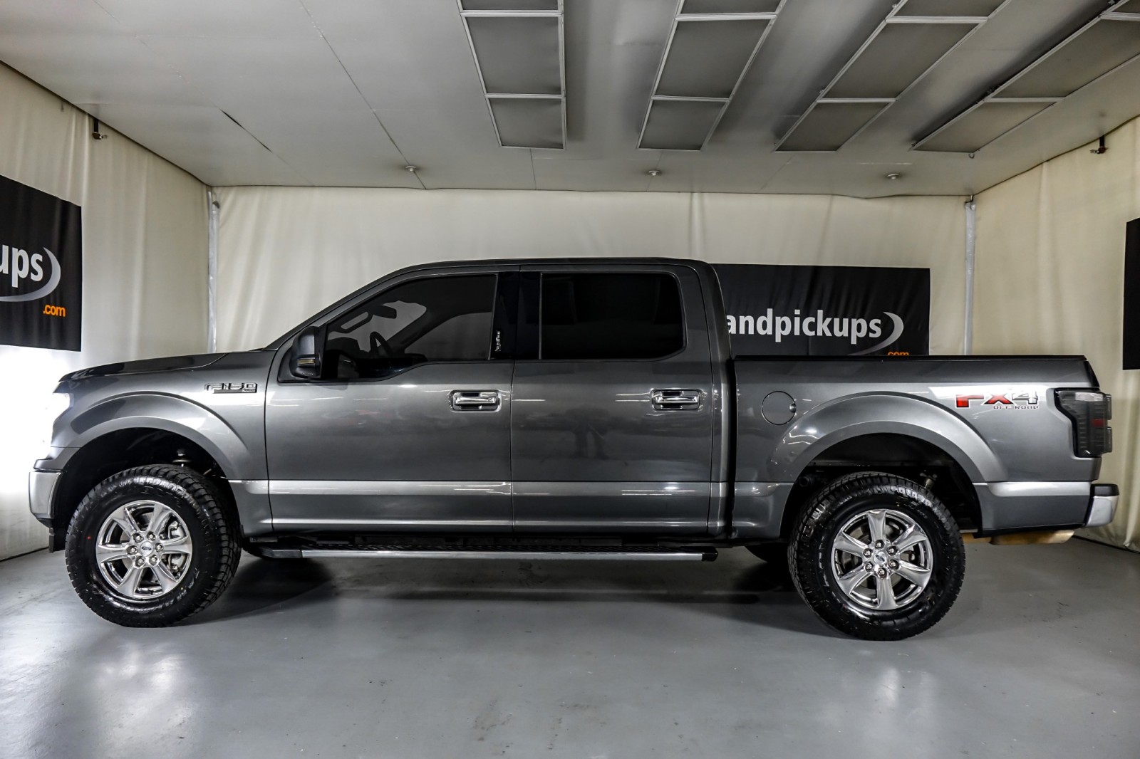 2019 Ford F-150 XLT 11