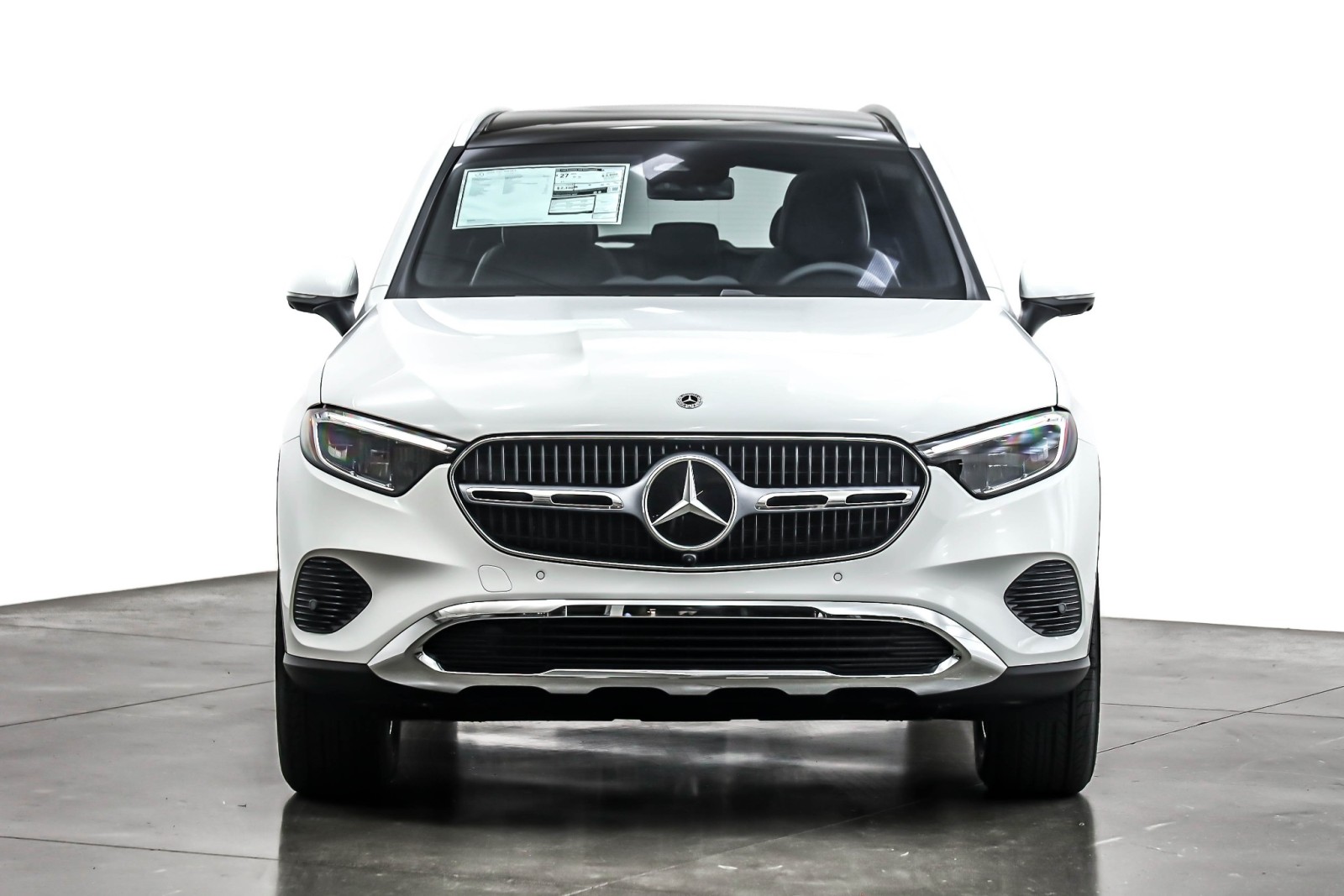New 2026 Polar White Mercedes-Benz GLC 300 image 2