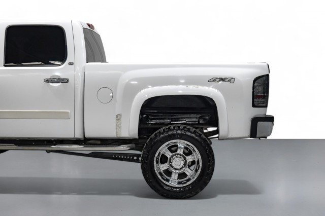 2007 Chevrolet Silverado 2500HD LTZ 11