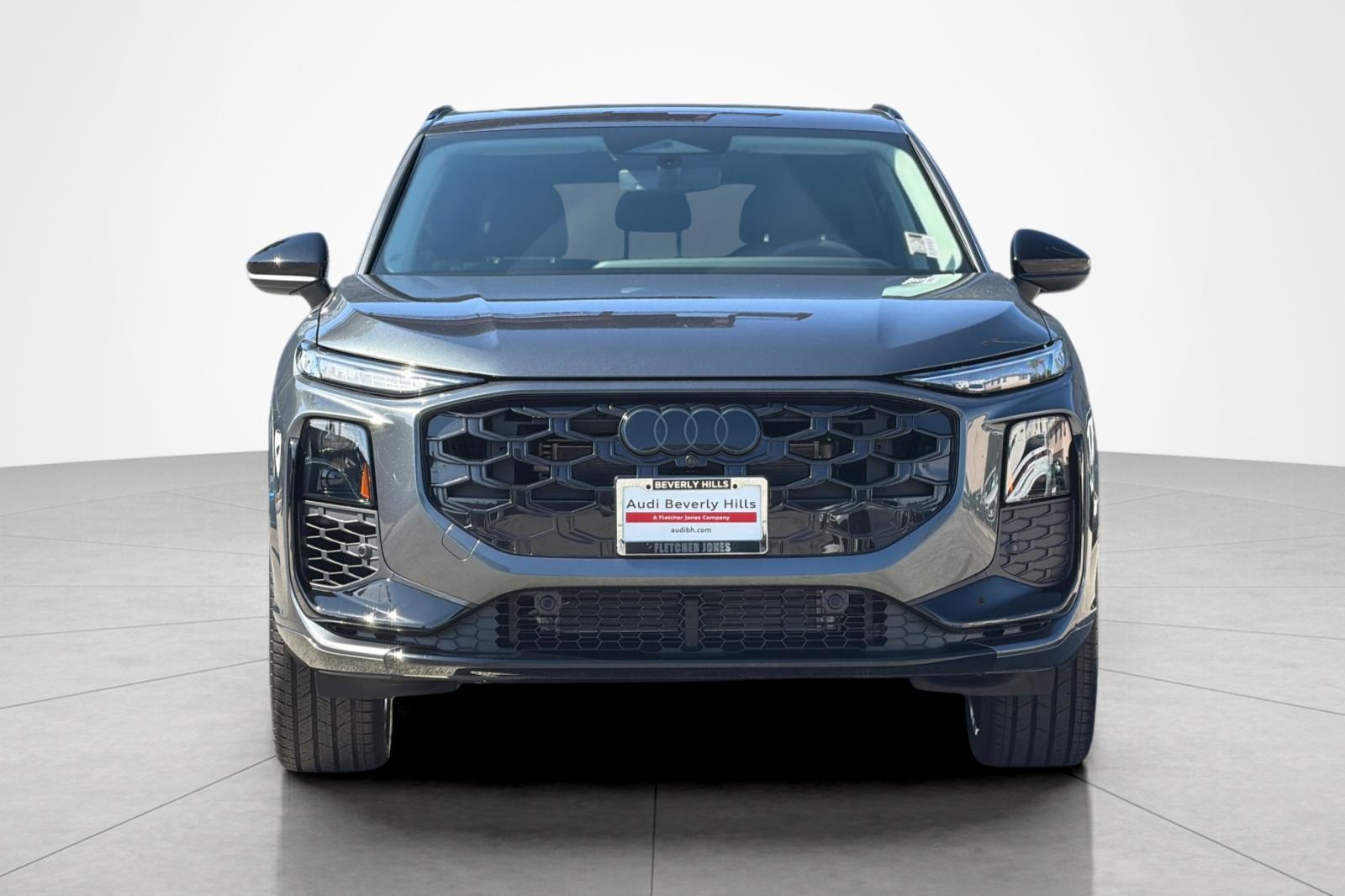 New 2026 Daytona Gray Pearl Effect Audi S line quattro image 8