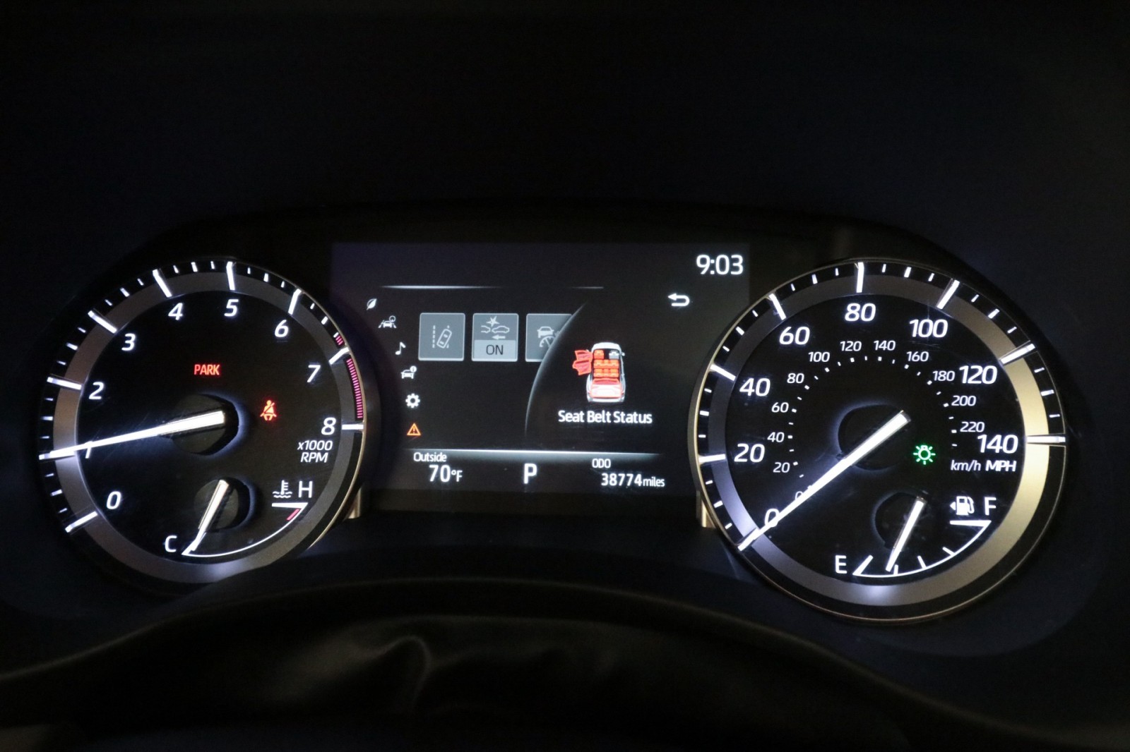 Used Car 2022 Toyota Highlander  Xle For Sale Under $35,000 In Austin, Texas