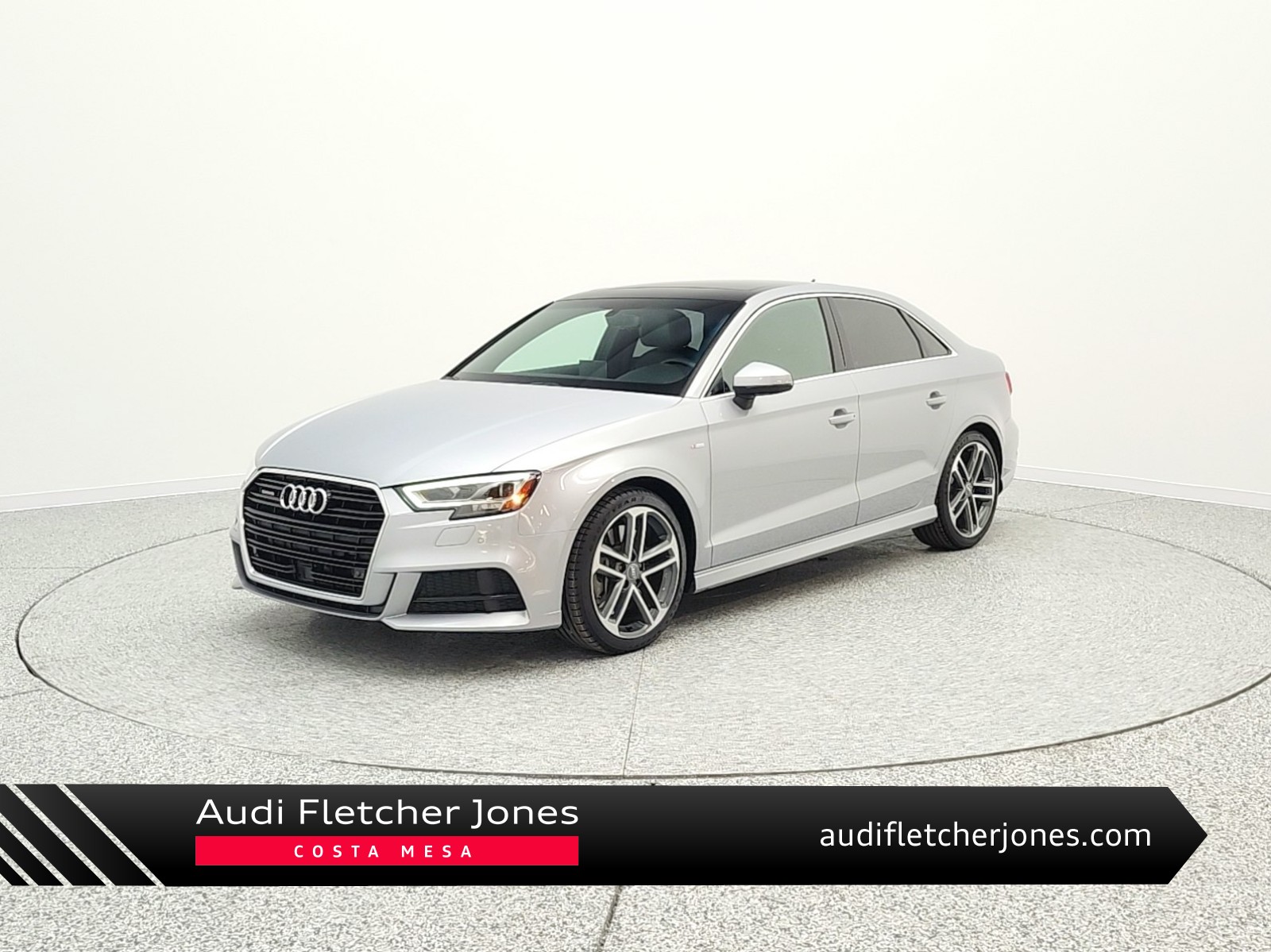 Florett Silver Metallic 2019 Audi A3 quattro Premium Plus 45 TFSI Sedan Sedan All-Wheel Drive Automatic