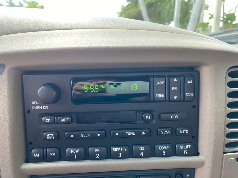 2002 Ford F-150 CREW CAB King Ranch LOW MILES 56,886 in , 