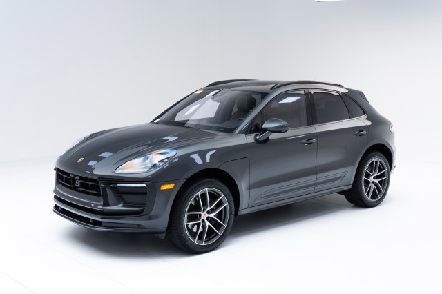 2024  Macan  in , 