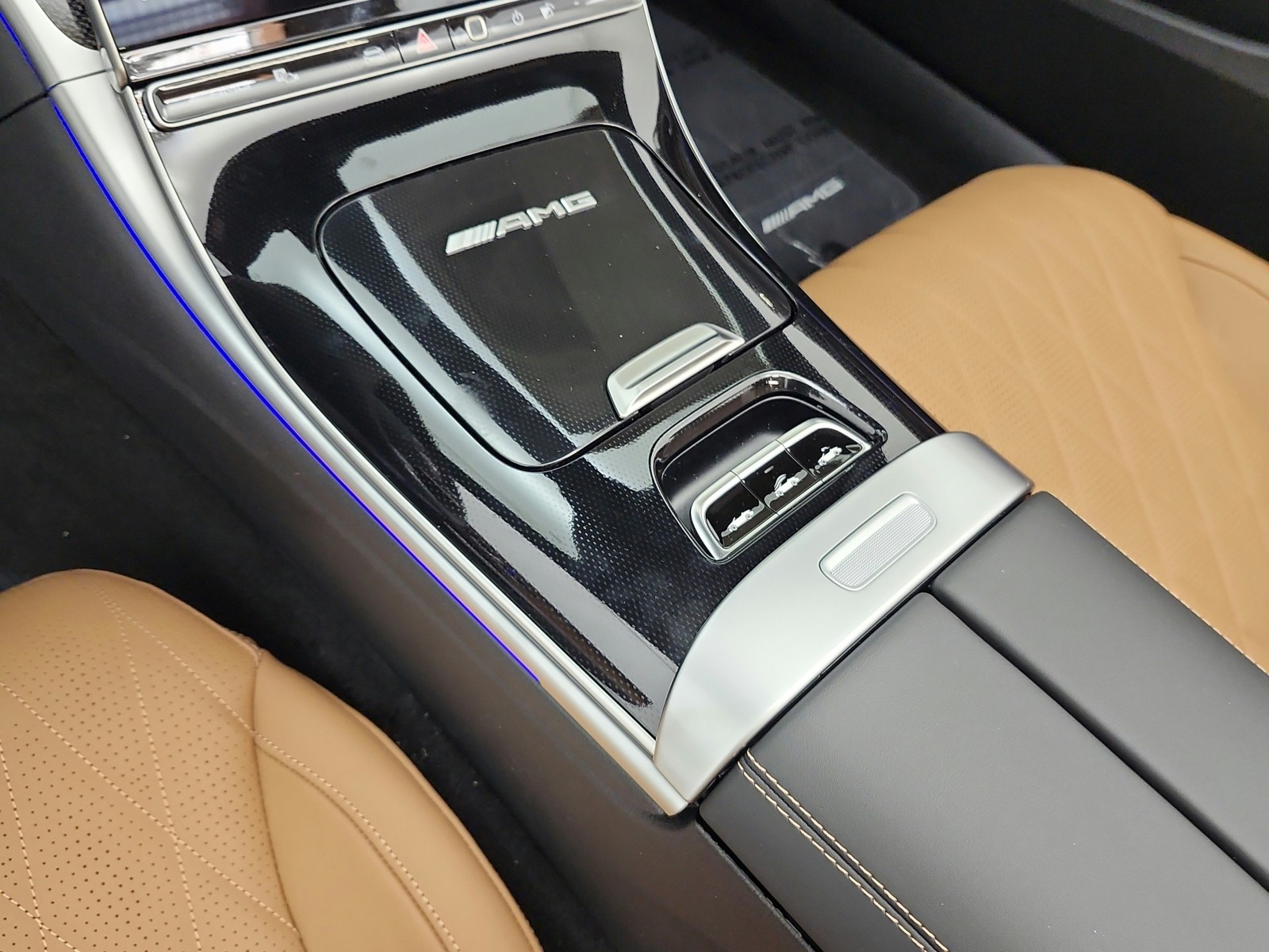 New 2026 Obsidian Black Metallic Mercedes-Benz AMG® CLE 53 4MATIC+ Cabriolet image 10