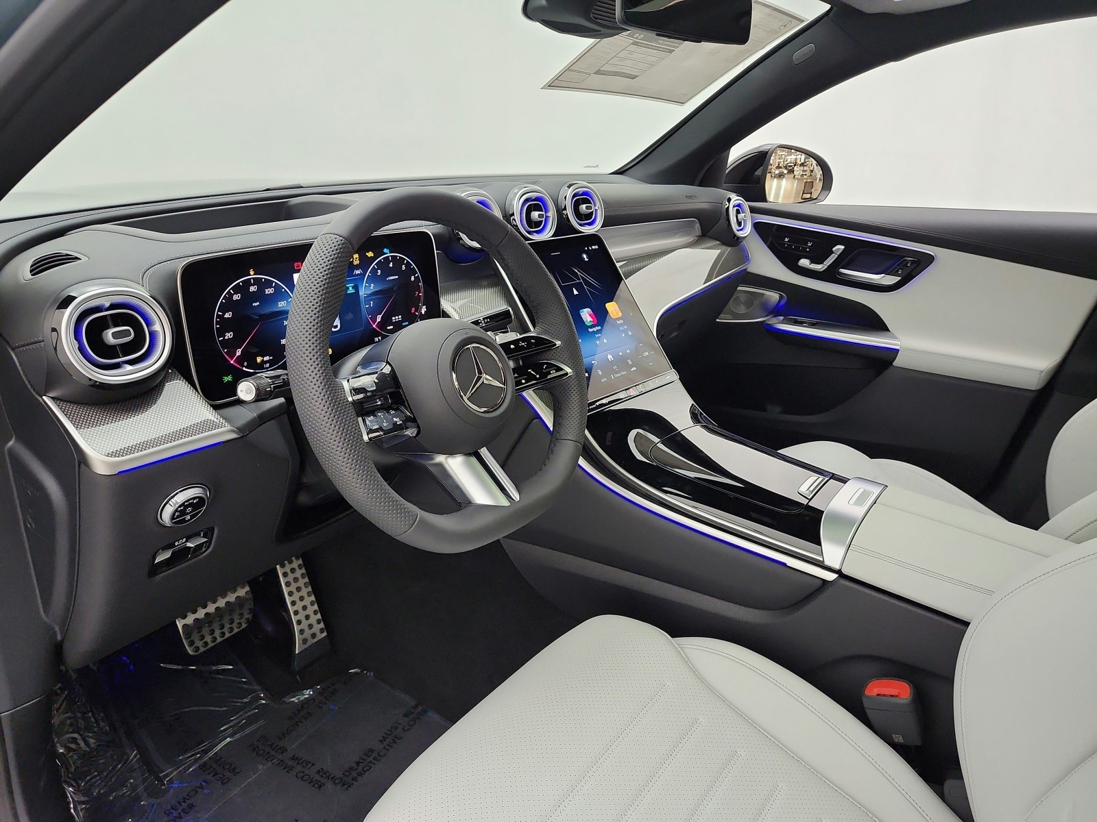 New 2027 Verde Silver Metallic Mercedes-Benz GLC 300 4MATIC® Coupe image 10