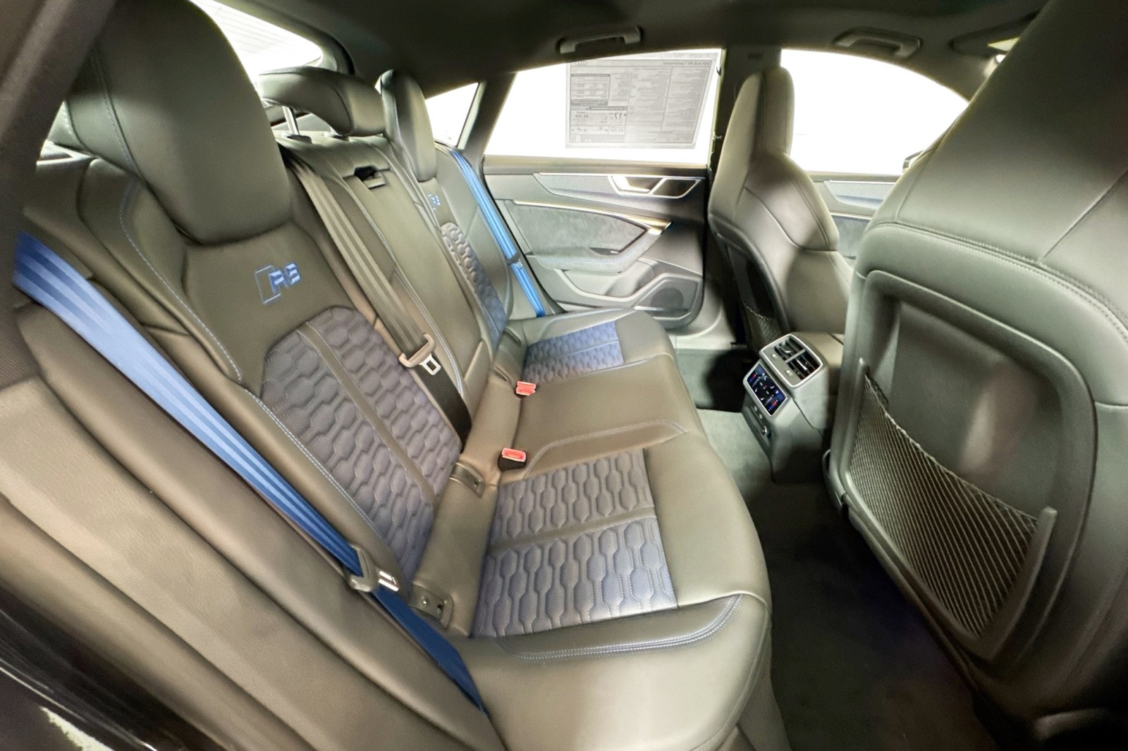 New 2025 Sebring Black Crystal Effect Audi performance 4.0 TFSI quattro image 25