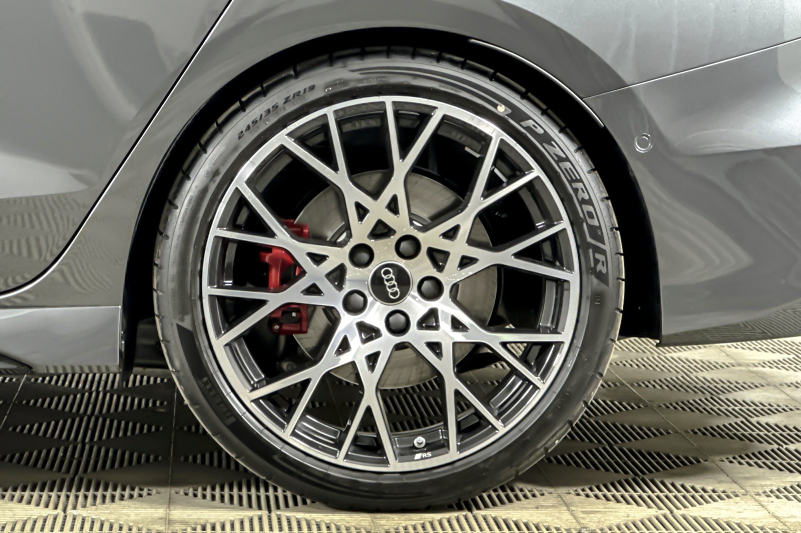 New 2026 Daytona Gray Pearl Effect Audi quattro image 22