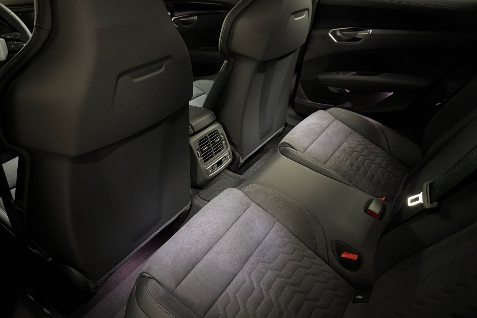 New 2026 Mythos Black Metallic Audi Prestige quattro image 11