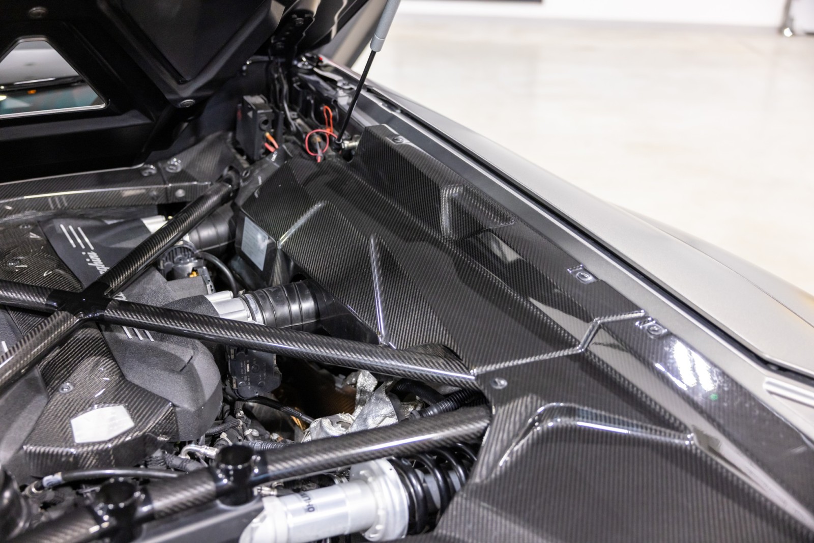 2015 Lamborghini Aventador Roadster LP 700-4 photo 57