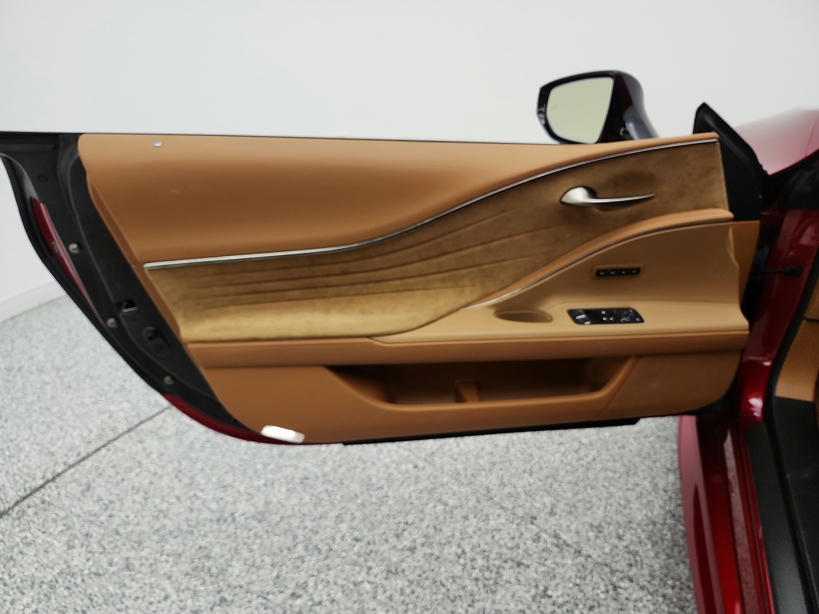 Used 2021 Infrared Lexus LC 500 image 12