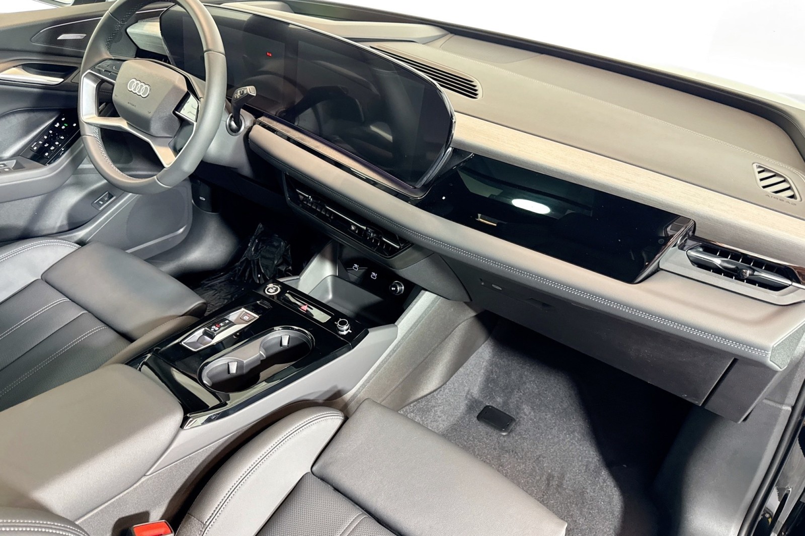 New 2025 Mythos Black Metallic Audi Premium Plus quattro image 26