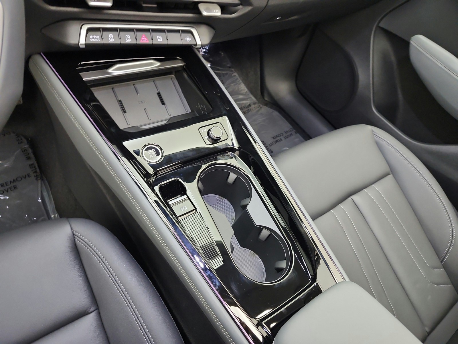 New 2026 Arrow Gray Pearl Effect Audi S line quattro image 10