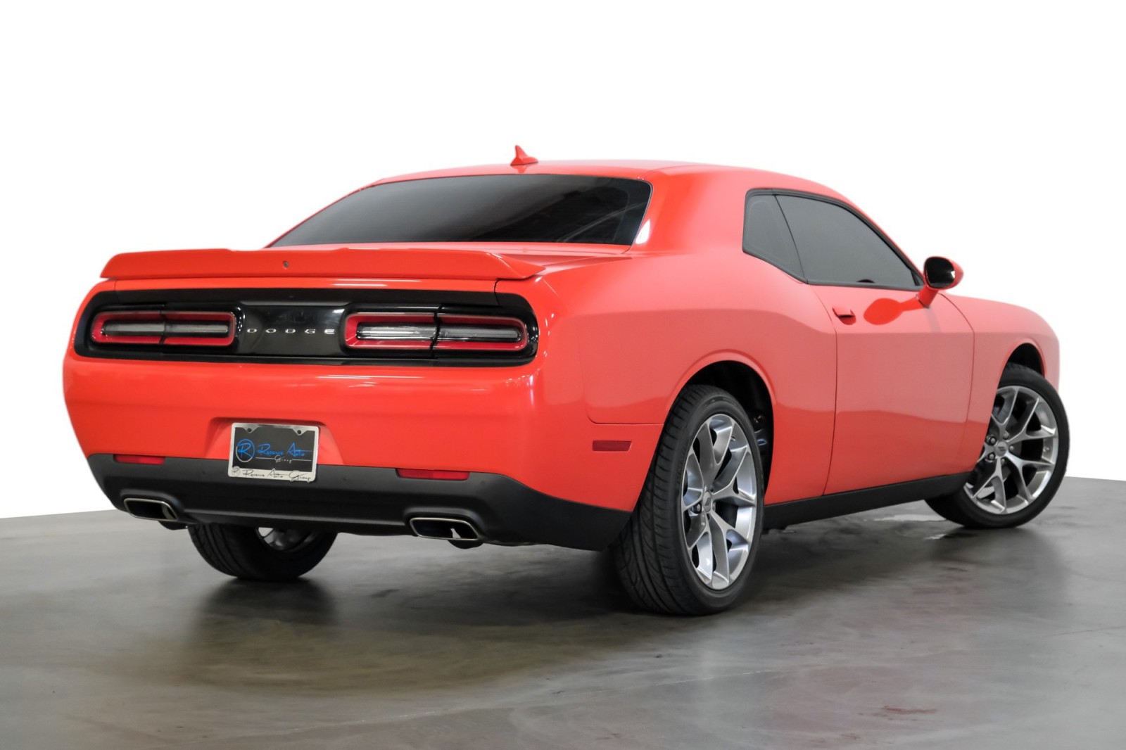 2022 Dodge Challenger SXT PlusPkg DrvrConvncPkg AlpineAudio UconnectNav 7