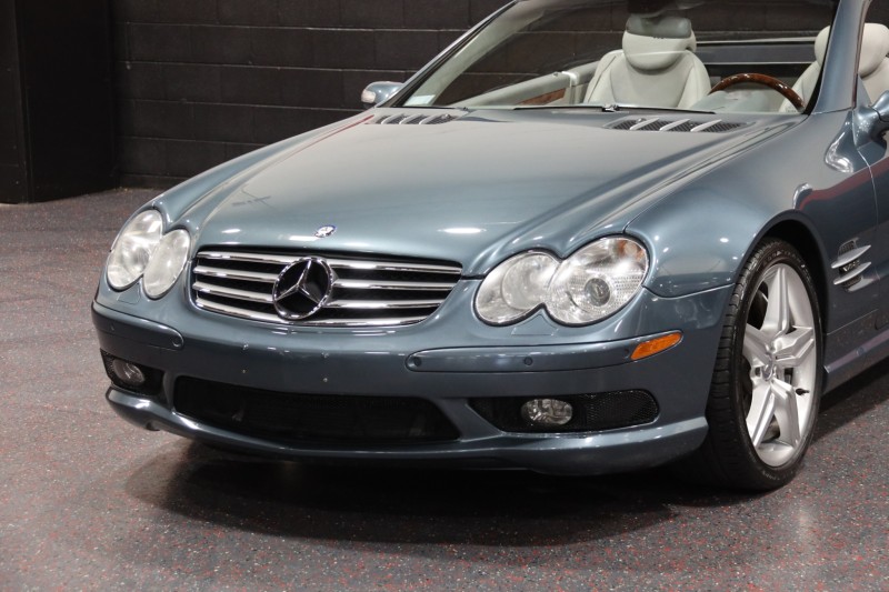 2004 Mercedes-Benz SL600 V12 AMG Sport 2dr Convertible in , 