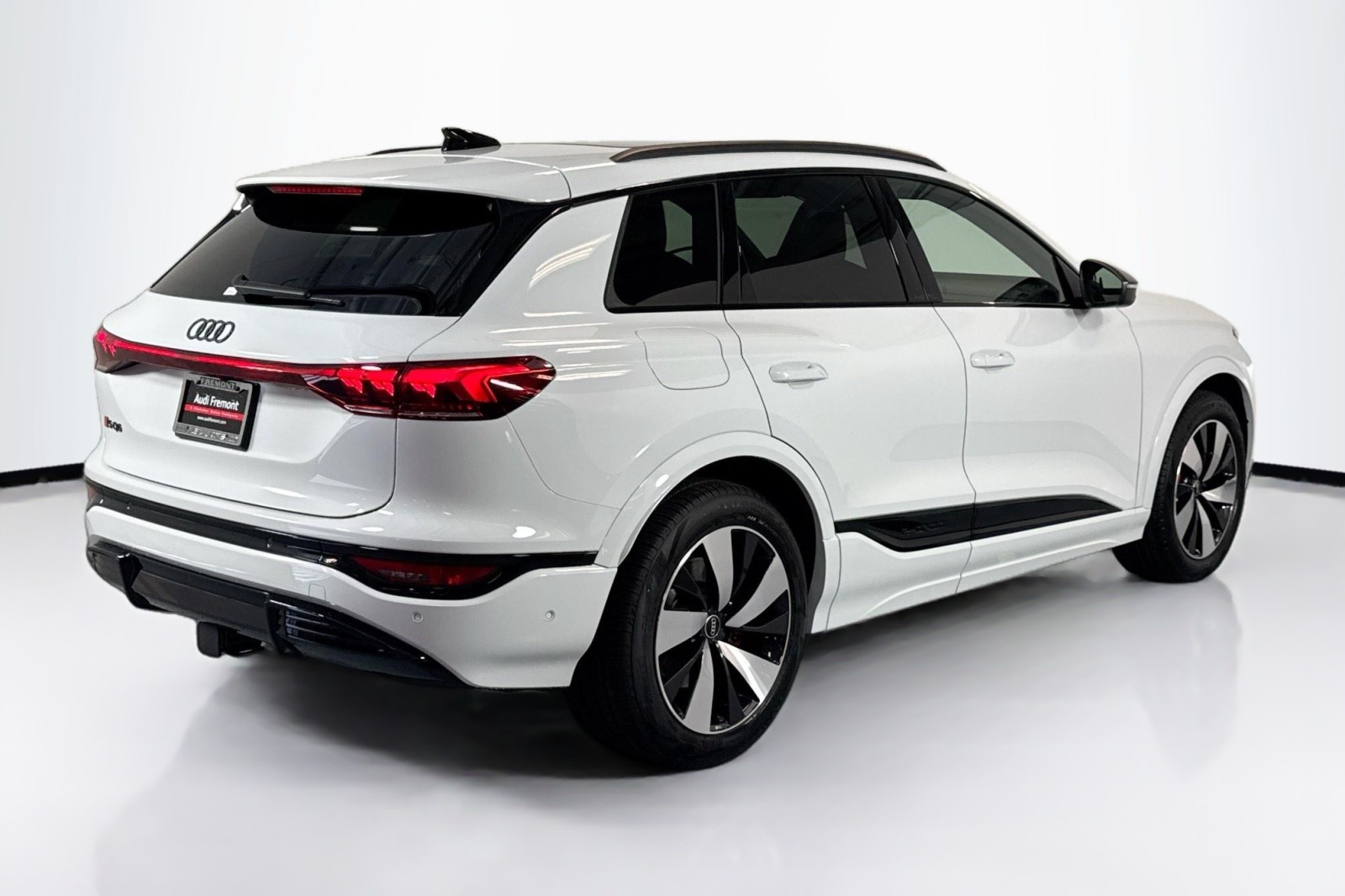 New 2025 Glacier White Metallic Audi Prestige quattro image 5