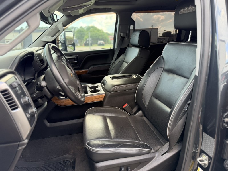 2019 Chevrolet Silverado 3500 4x4 Snatch Truck High Country in , 