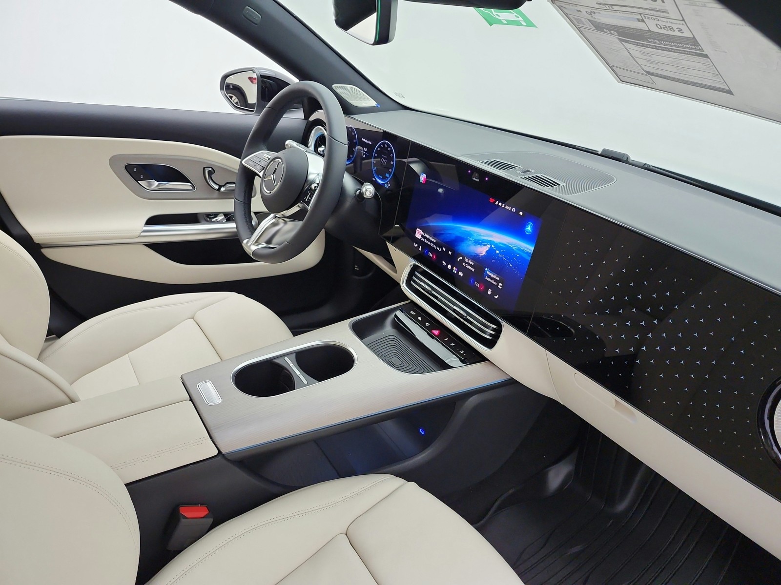 New 2027 MANUFAKTUR Alpine Grey Mercedes-Benz CLA 250+ Electric RWD image 13