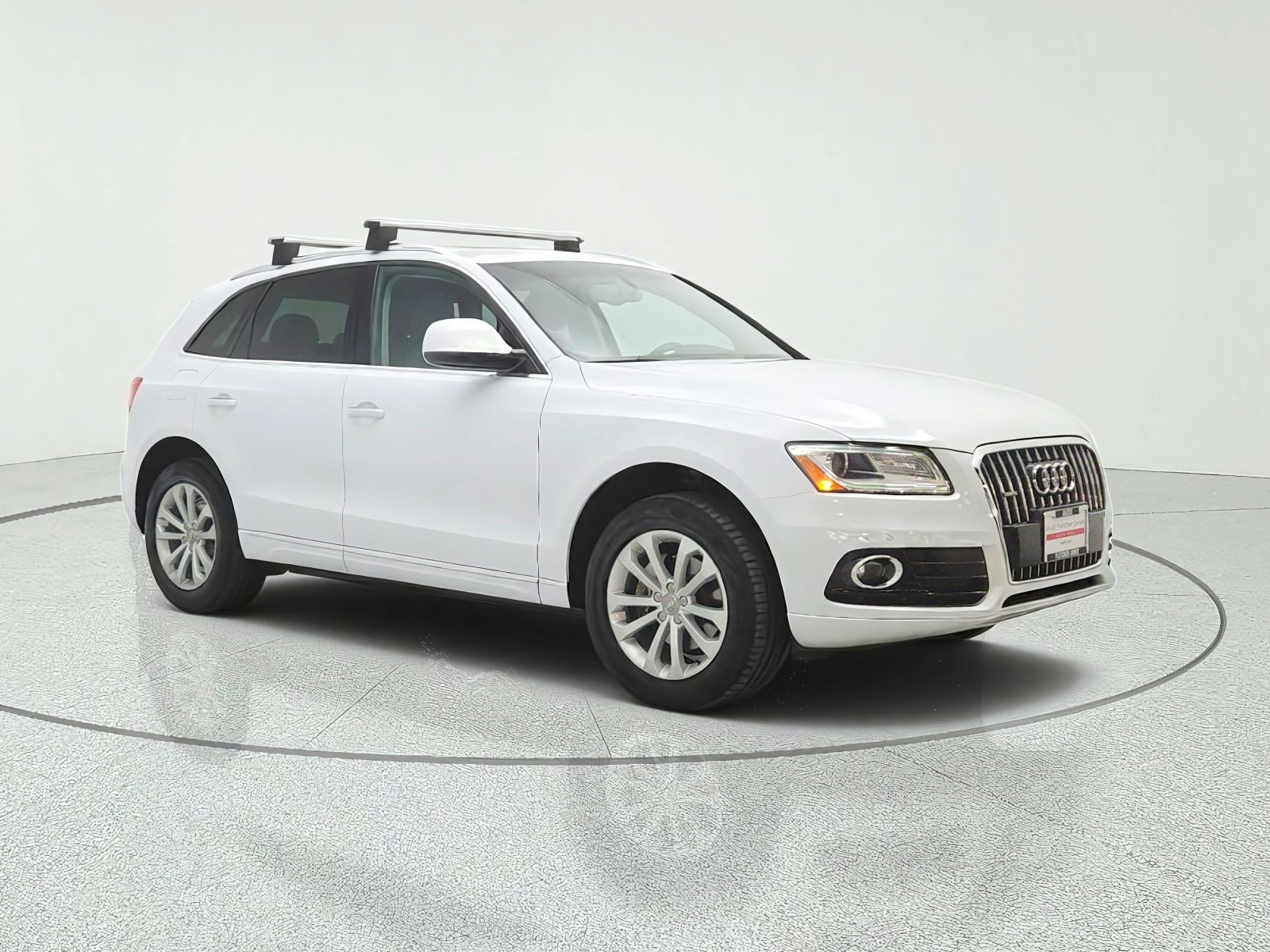 Used 2016 Glacier White Metallic Audi quattro 4dr 2.0T Premium Plus image 3