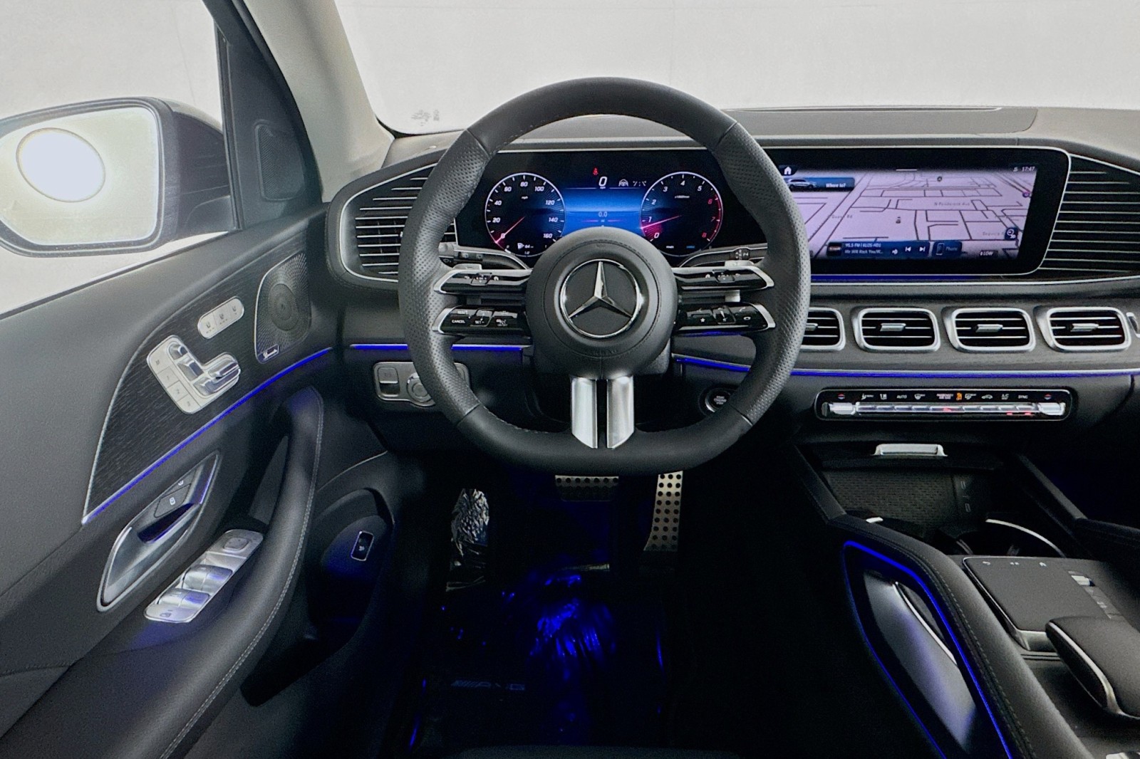 New 2026 Cirrus Silver Metallic Mercedes-Benz GLS 450 4MATIC® SUV image 4