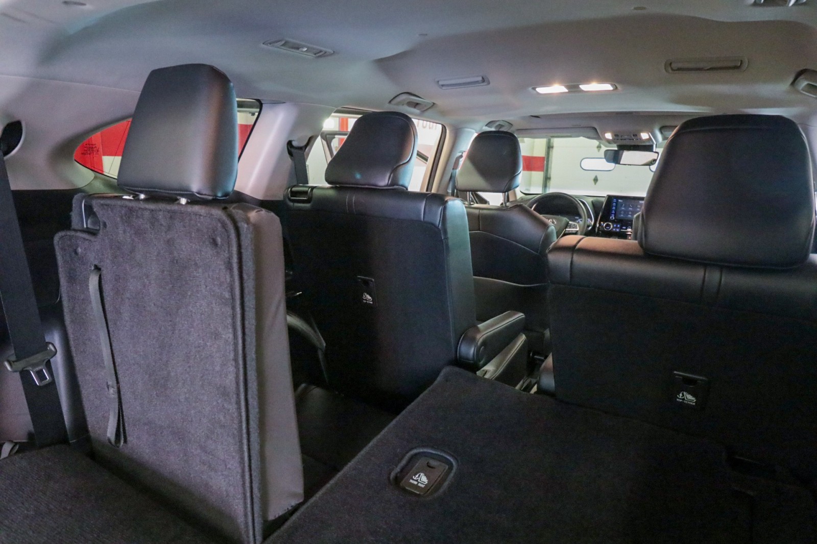 Used Car 2022 Toyota Highlander  Xle For Sale Under $35,000 In Austin, Texas