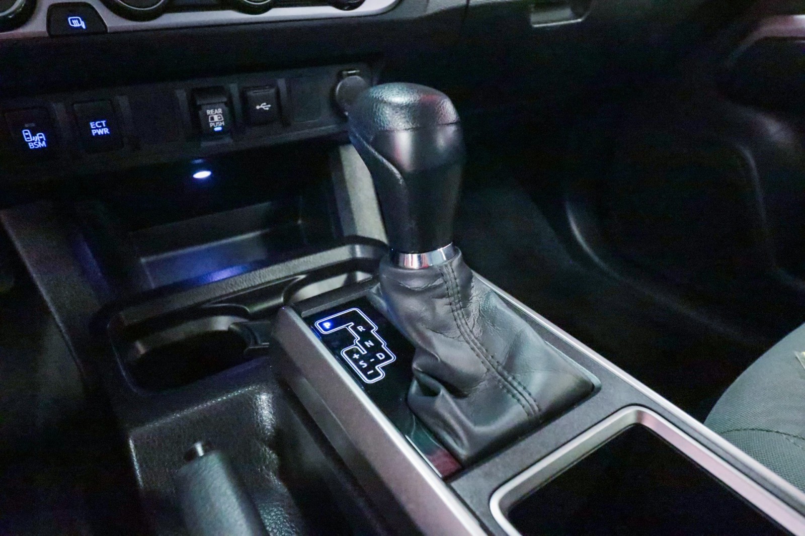 Used Car 2023 Toyota Tacoma 4wd  Sr5 For Sale Under $40,000 In Austin, Texas