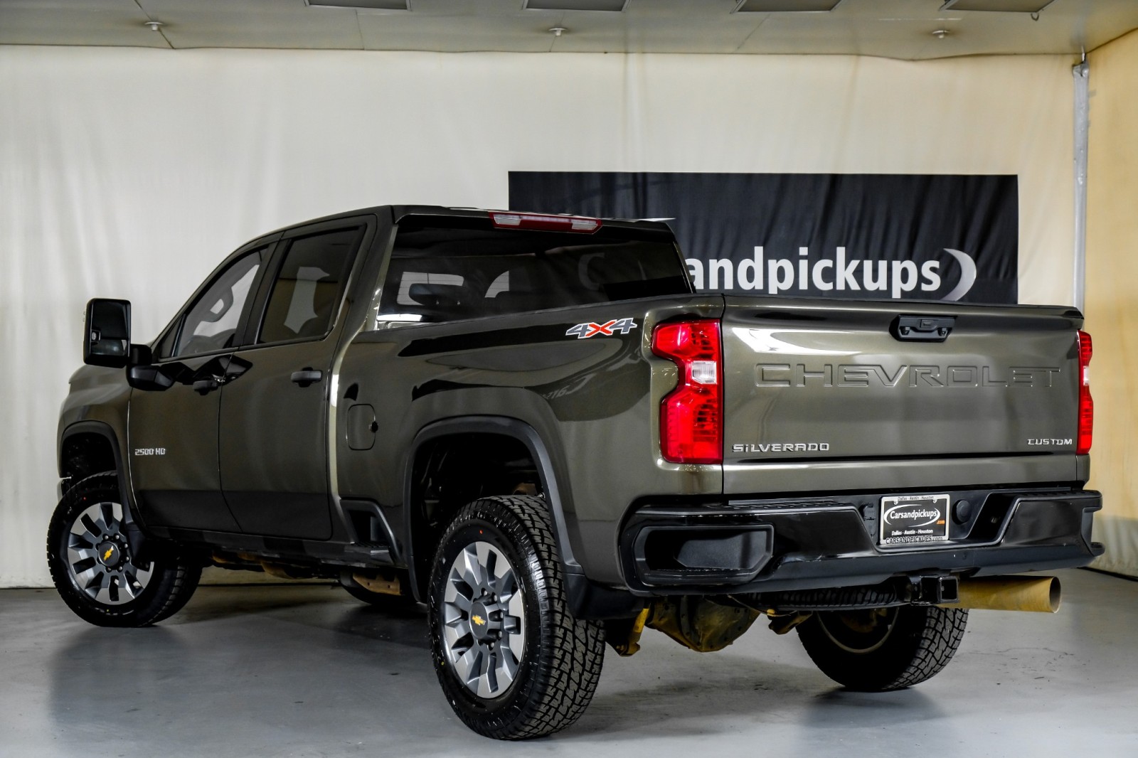 2023 Chevrolet Silverado 2500HD Custom 10