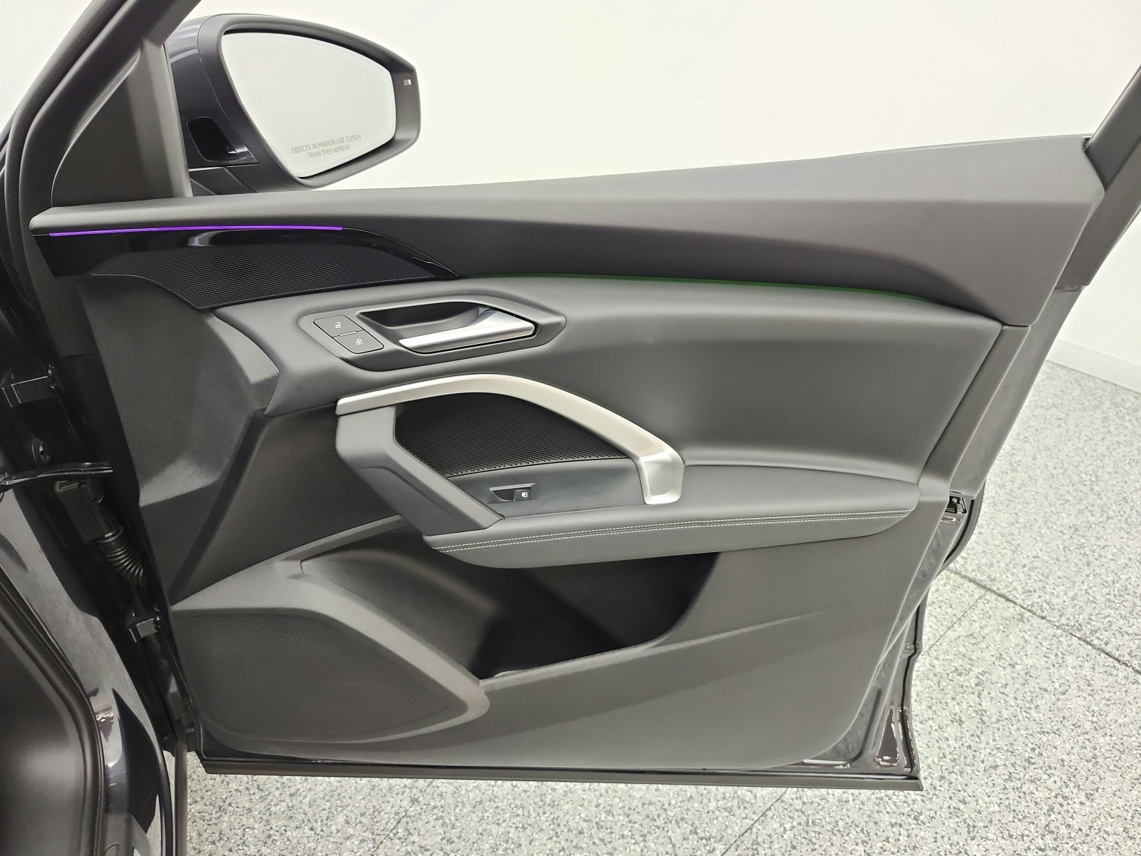 Used 2025 Tambora Gray Metallic Audi Premium image 21
