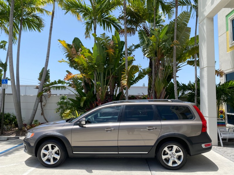 2009 Volvo XC70 3.0T AWD WAGON LOW MILES 78683 in , 
