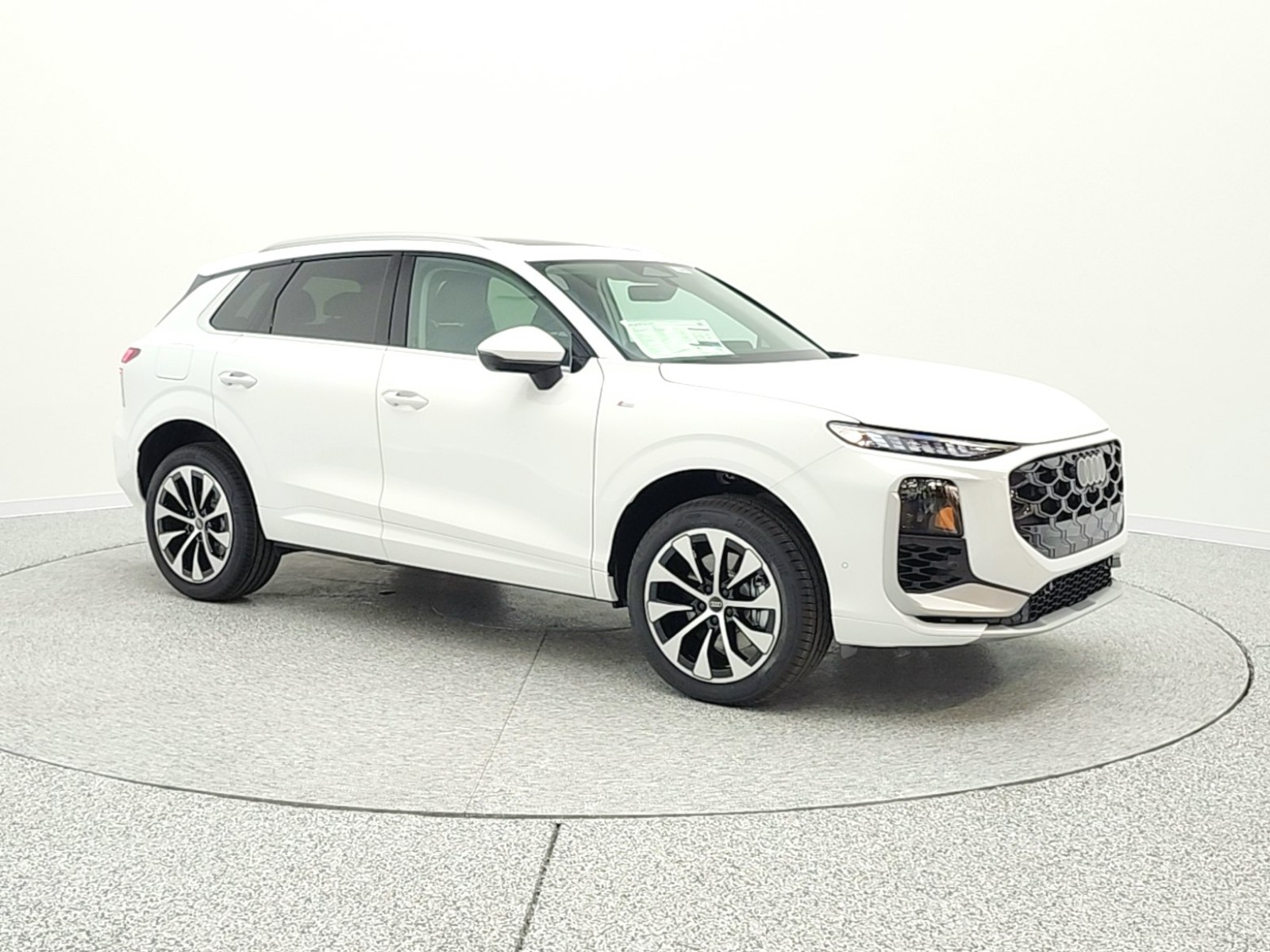 New 2026 Arkona White Audi S line quattro image 3