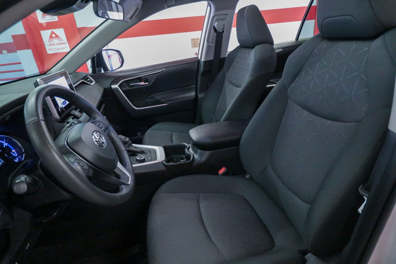 Used Car 2024 Toyota Rav4  Hybrid Xle For Sale Under $35,000 In Austin, Texas