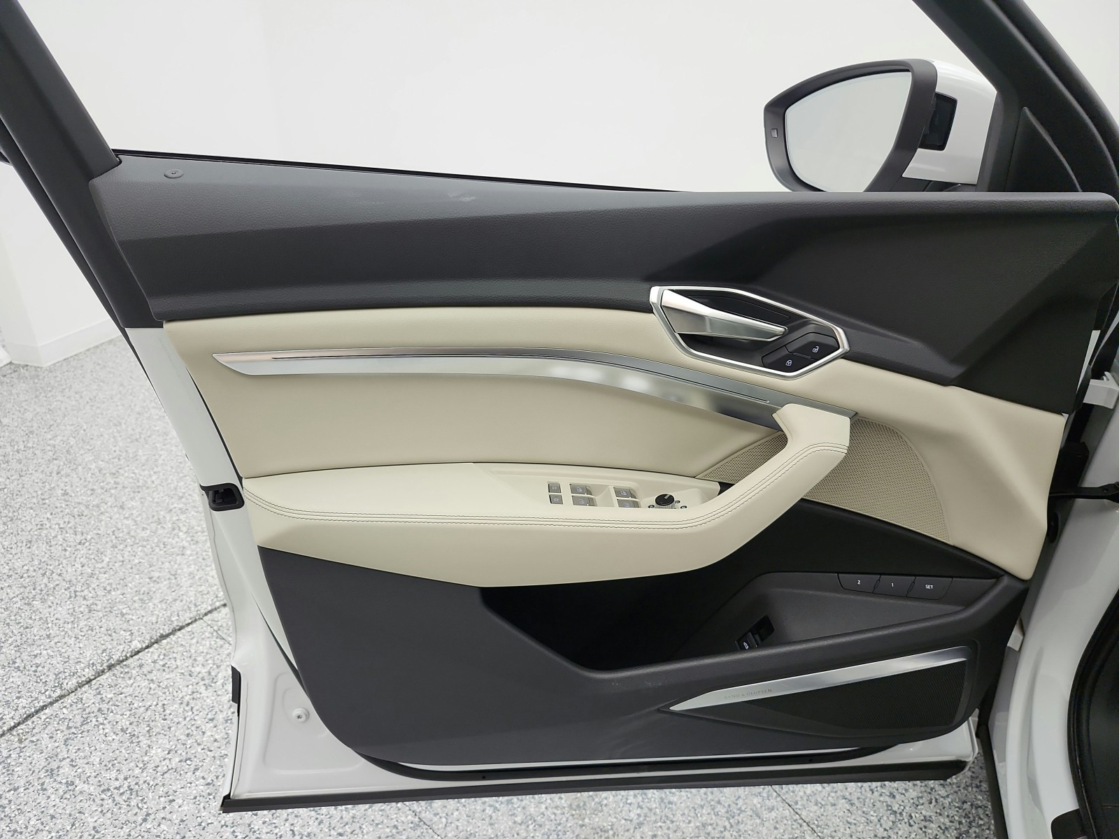 Used 2024 Glacier White Metallic Audi Premium Plus quattro image 14