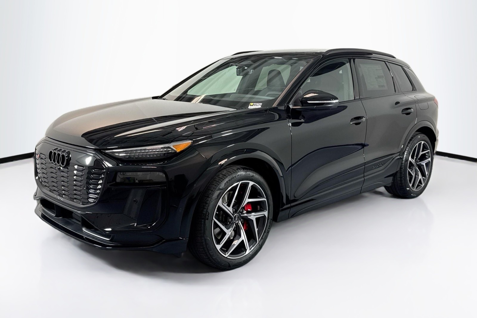 2027 Audi SQ6 e-tron 2027 Audi SQ6 e-tron Premium Plus quattro SUV