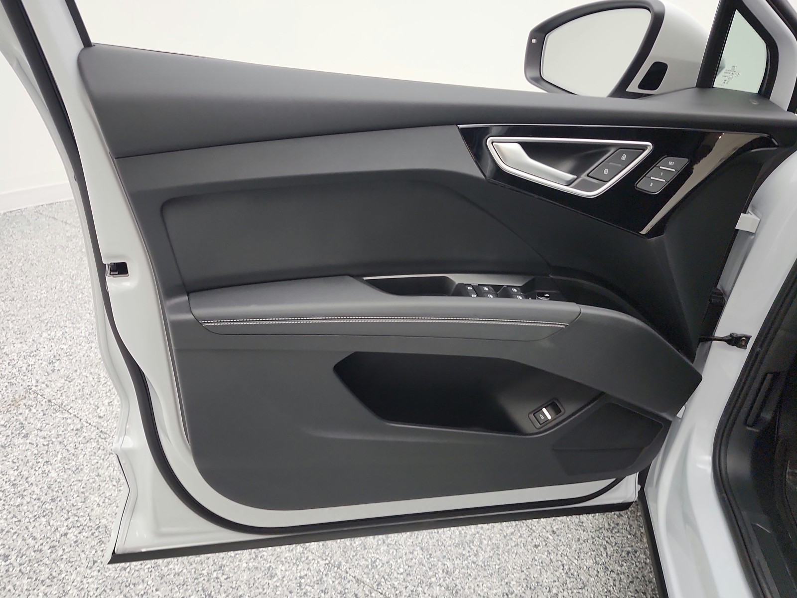 Used 2025 Glacier White Metallic Audi Premium 45 RWD image 15