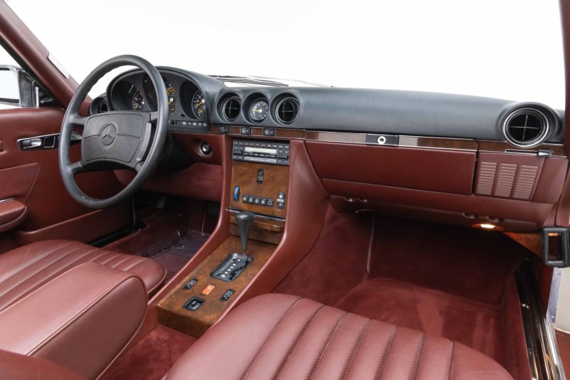 1989 Mercedes-Benz 560-Series 560 SL in ,