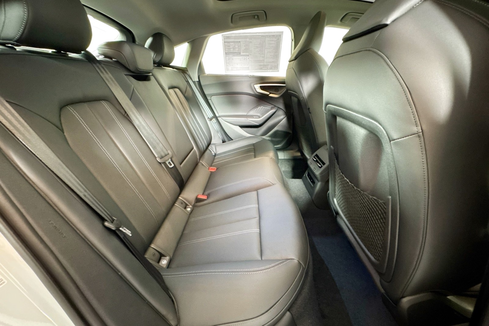 New 2025 Glacier White Metallic Audi Premium Plus 2.0 TFSI quattro image 22