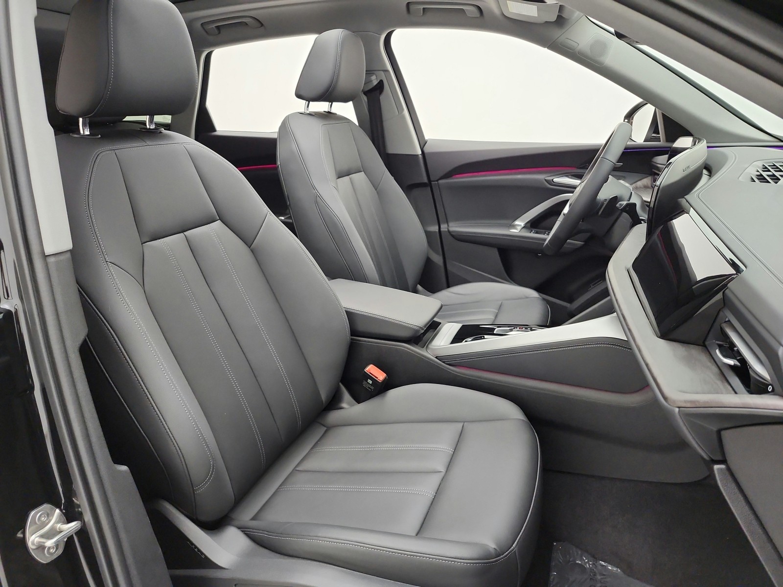 Used 2025 Mythos Black Metallic Audi Premium Plus image 20