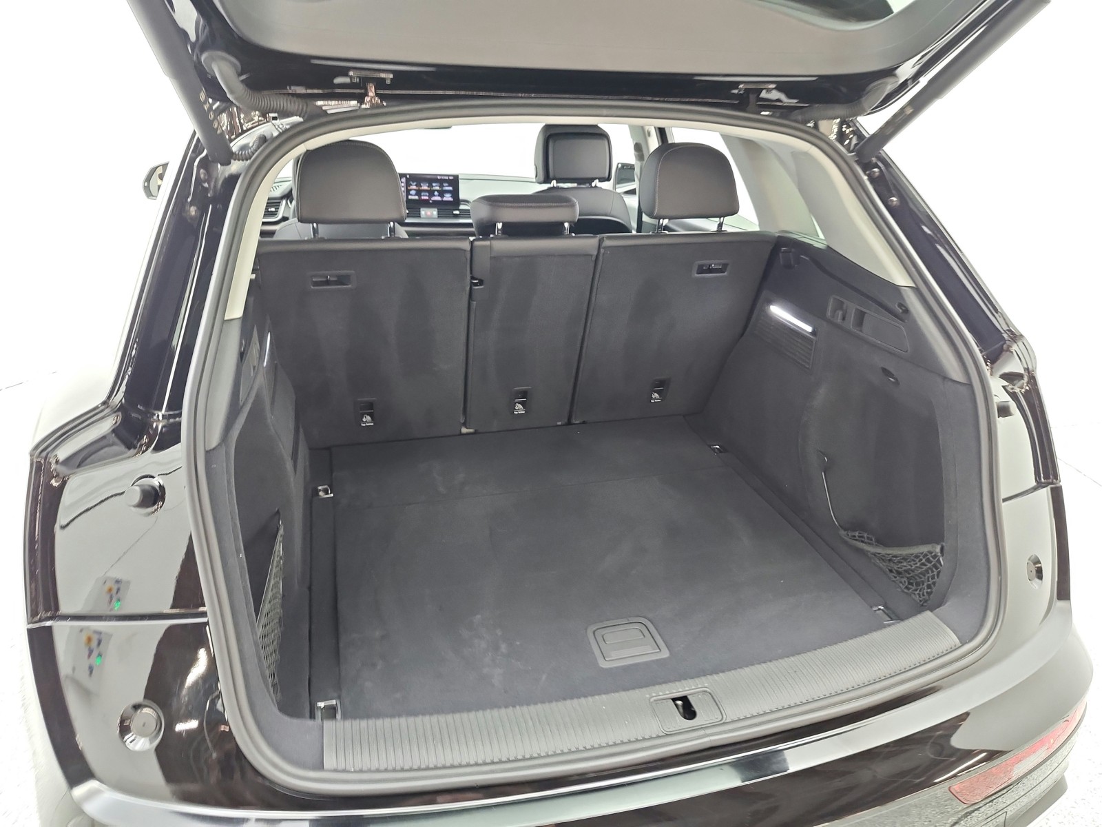 Used 2023 Brilliant Black Audi Premium image 21