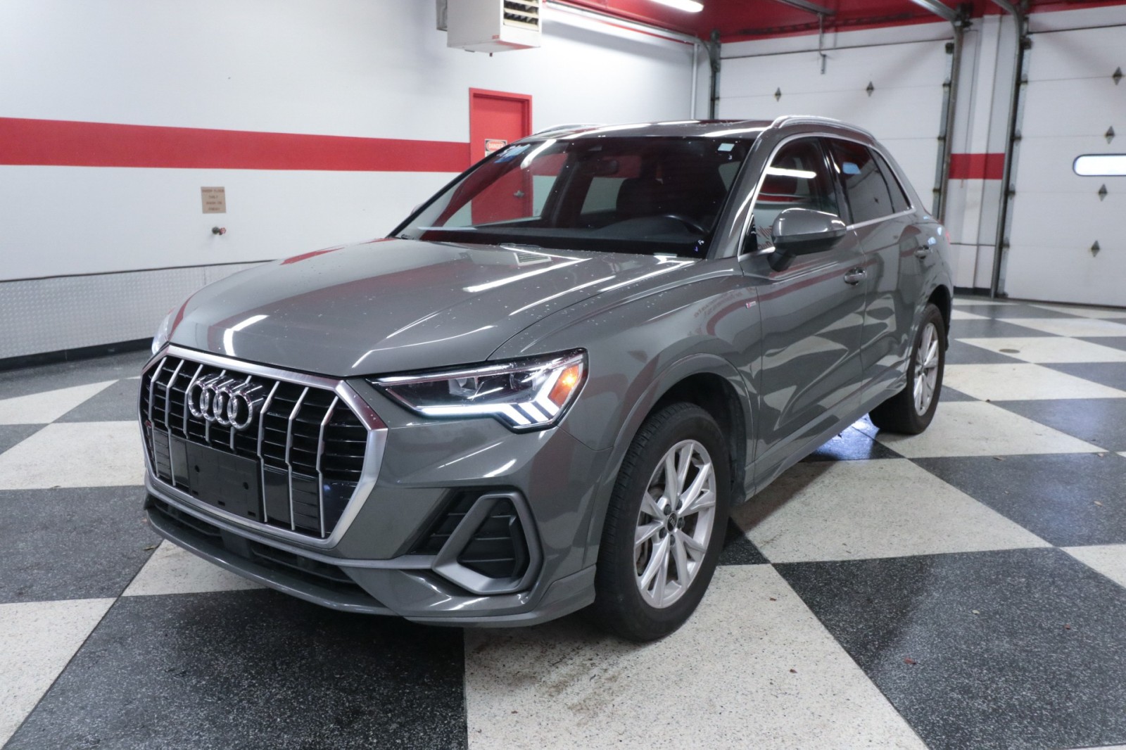 Used Car 2023 Audi Q3  S Line Premium For Sale Under $25,000 In Austin, Texas