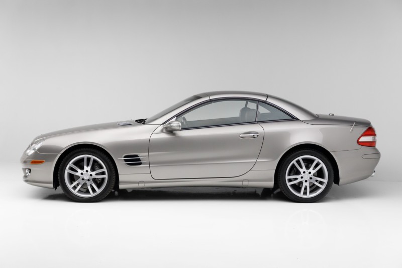 2007 Mercedes-Benz SL 550 50th Anniversary Edition 5.5L V8 in , 