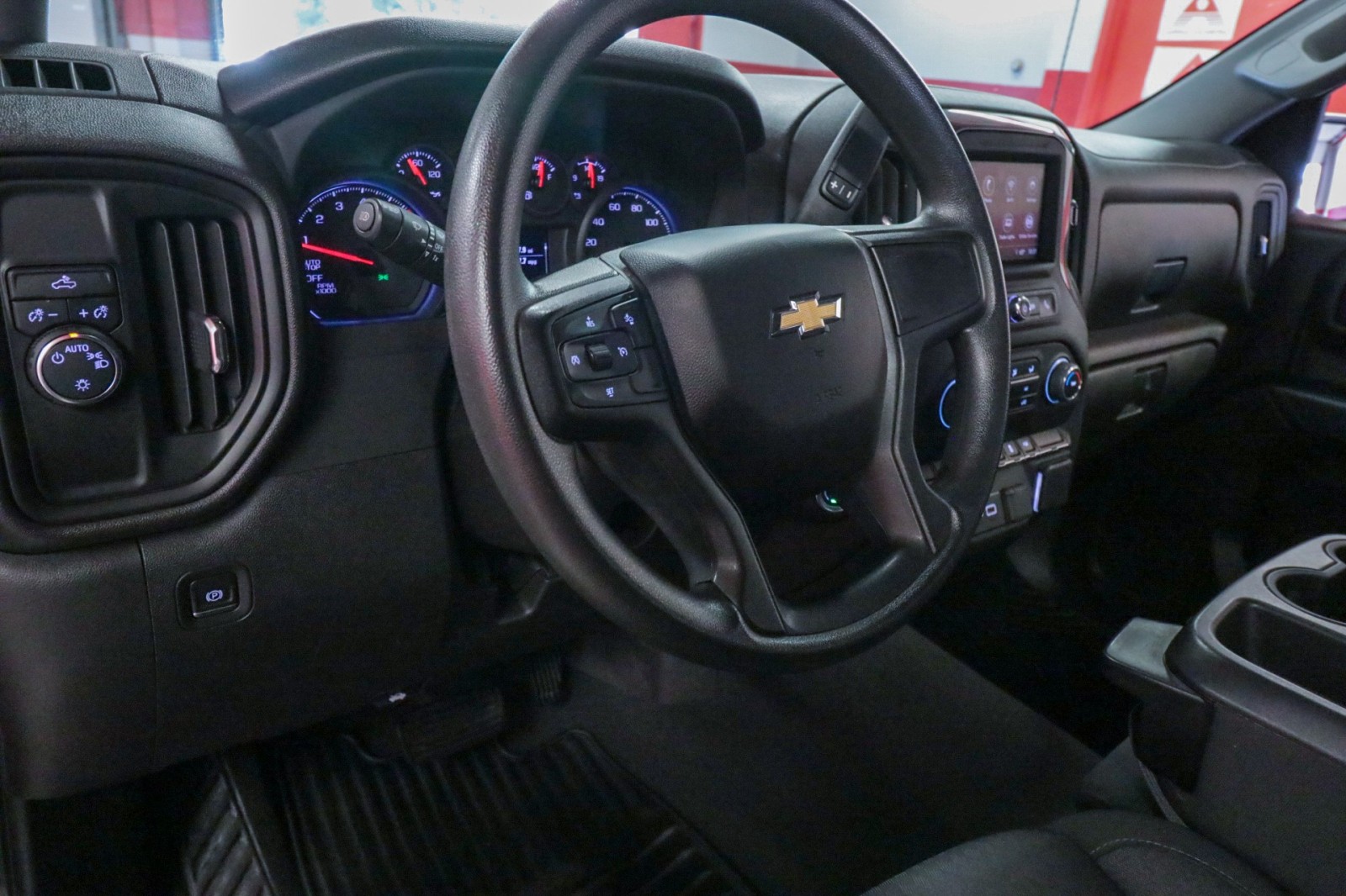 Used Car 2022 Chevrolet Silverado 1500  Custom For Sale Under $30,000 In Austin, Texas