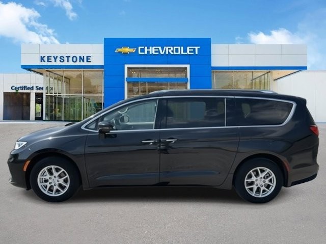 2021 Chrysler Pacifica Touring L 5