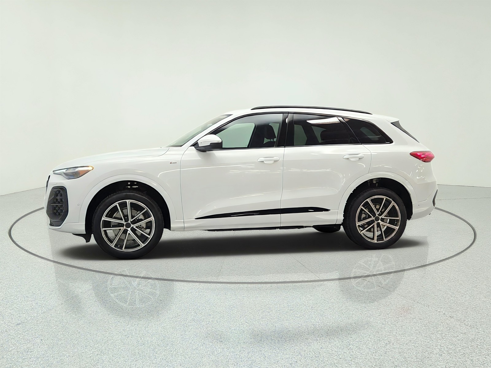 New 2026 Glacier White Metallic Audi Premium Plus 2.0 TFSI quattro image 8