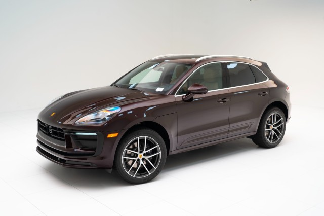 2025  Macan  in , 