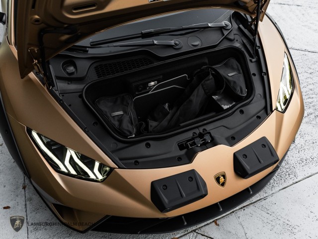 2024 Lamborghini Huracan Sterrato  in , 